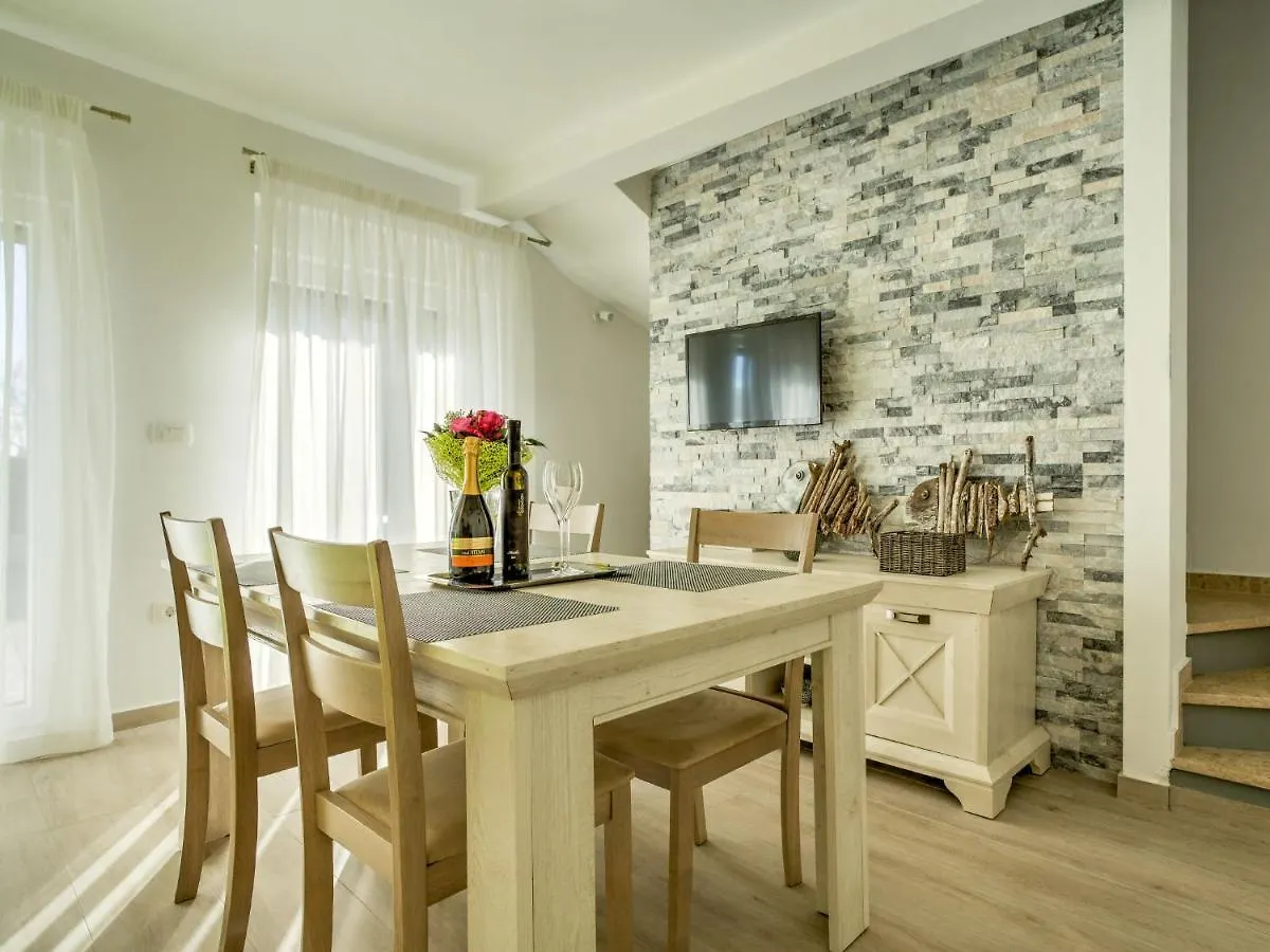 Holiday Home Dario By Interhome Novigrad Istria