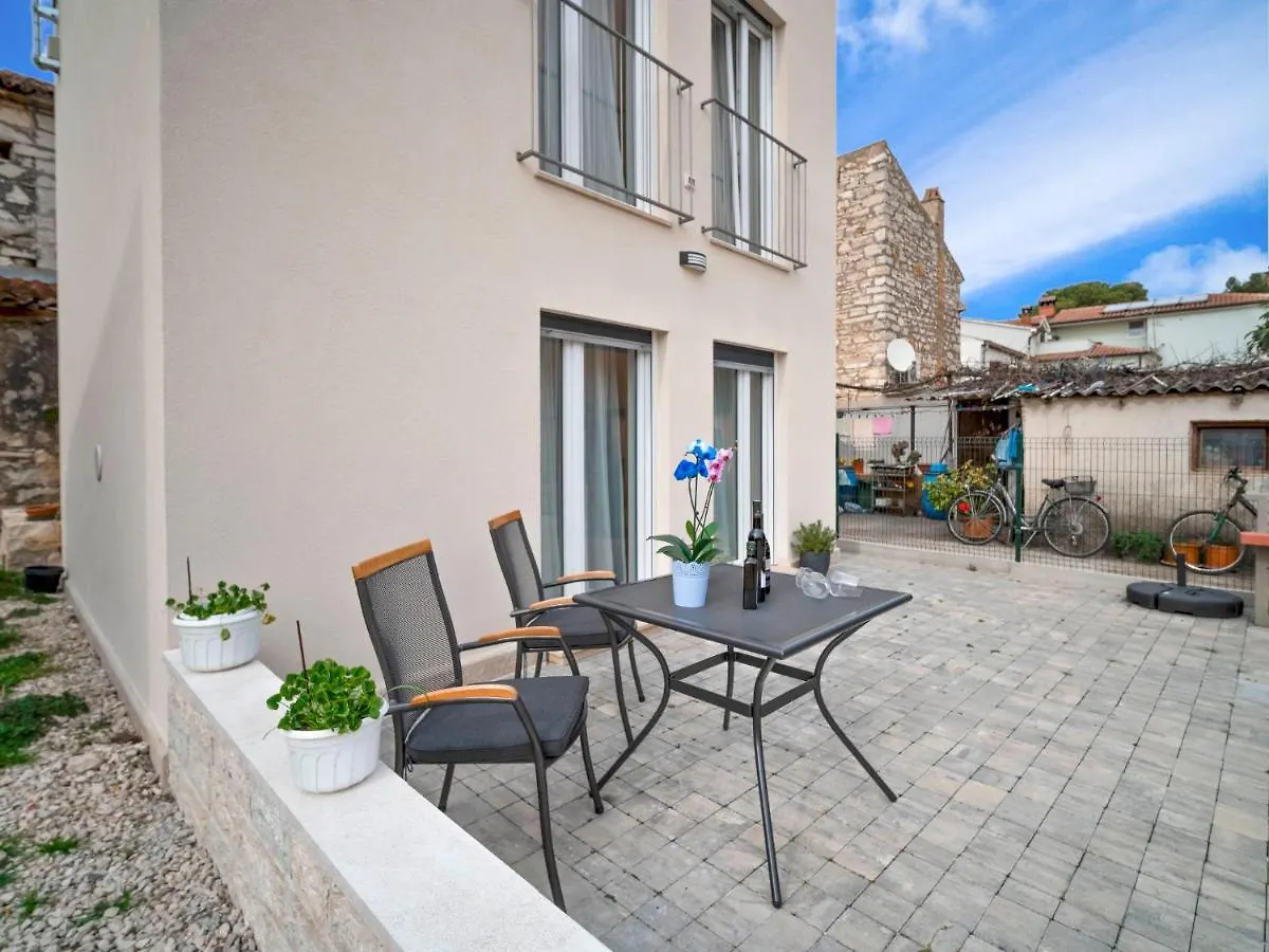 Holiday Home Dario By Interhome Novigrad Istria